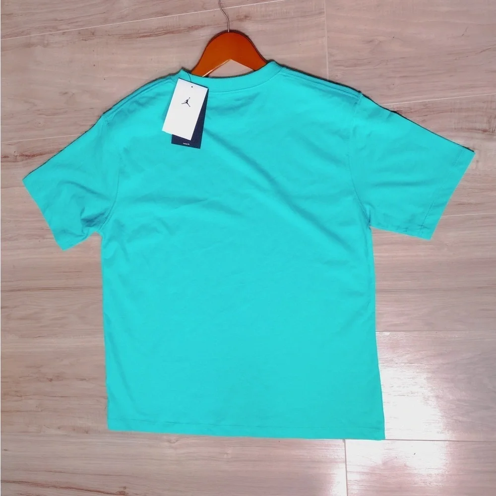 Jordan Men's green T-Shirt size S brand new w tags